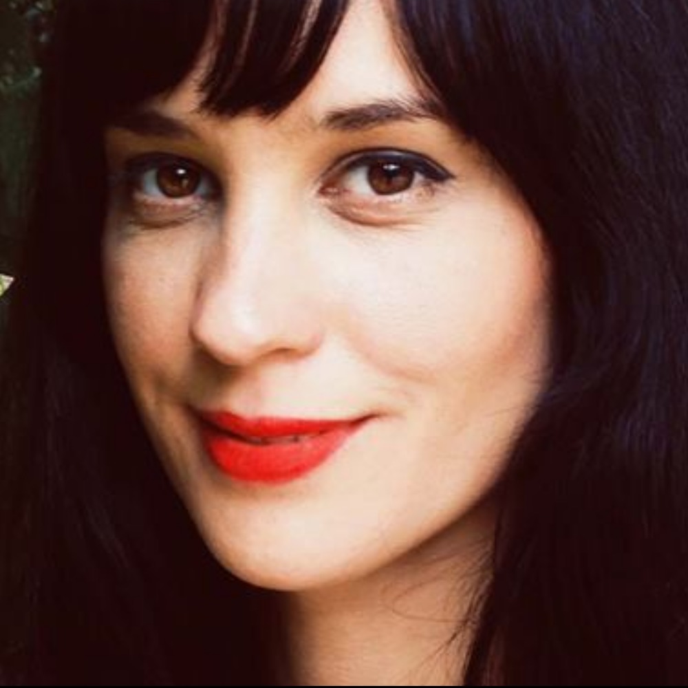 Meet your Posher, Courtney